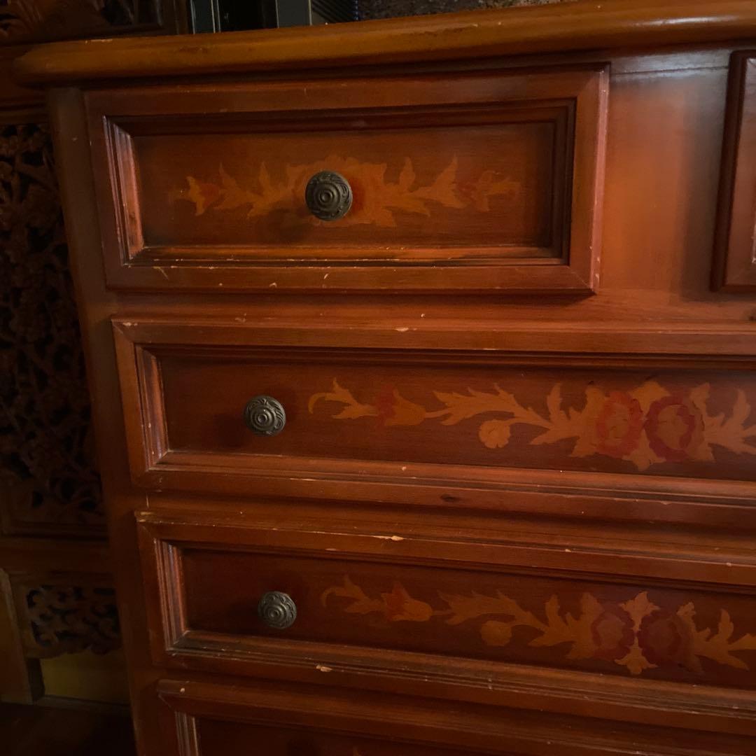 イタリアキャビネット