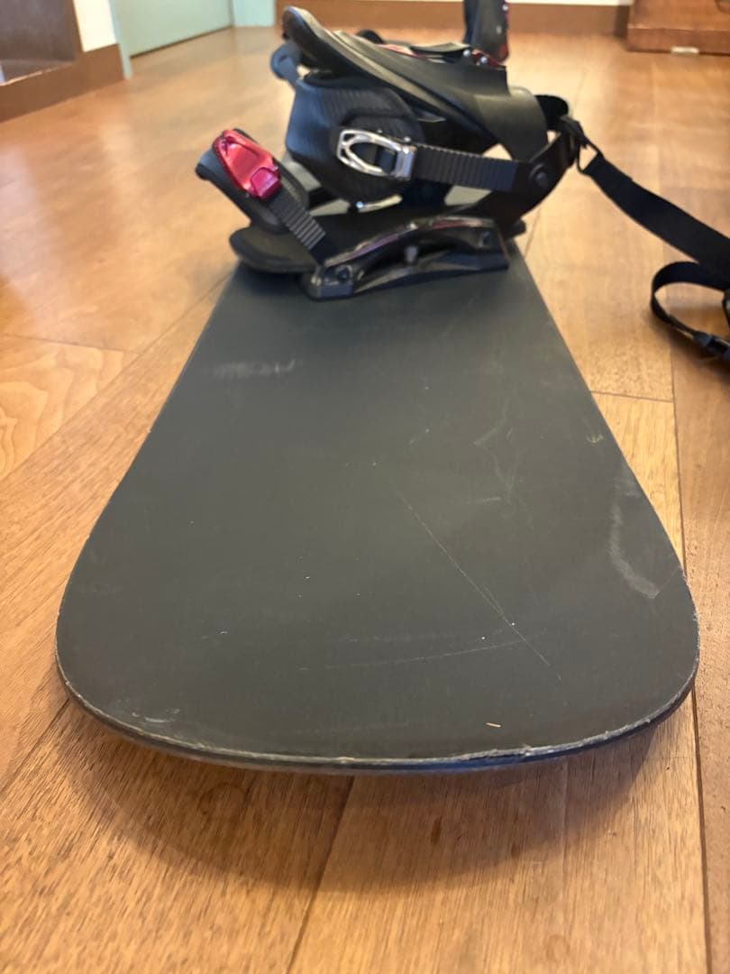 btm スノーボード 153cm バインディング・ケース付き