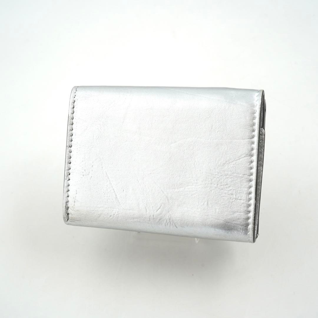 ✨新品未使用✨　FENDI ミニ財布　FFロゴ　ズッカ柄　エンボス　三つ折り