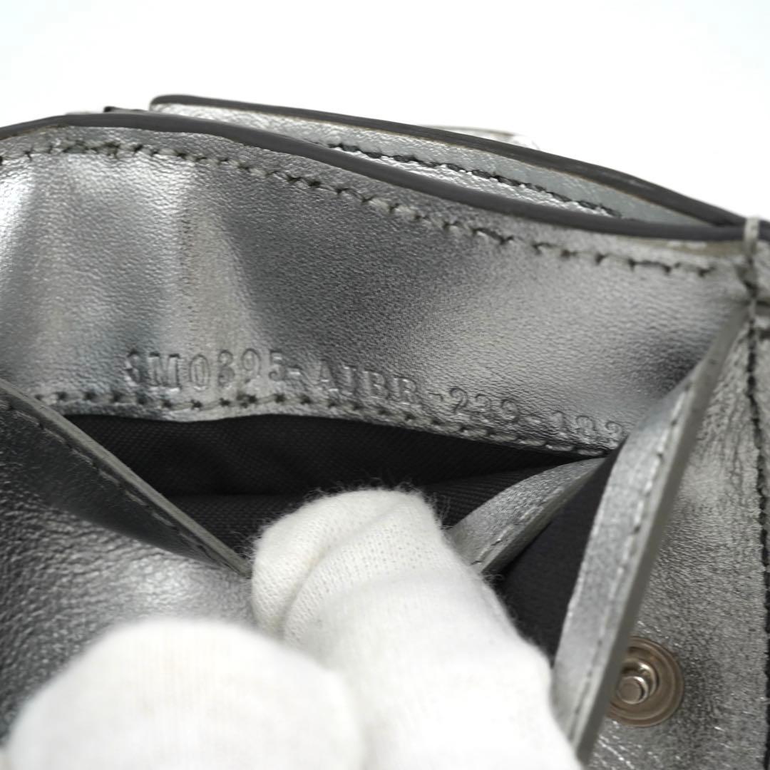 ✨新品未使用✨　FENDI ミニ財布　FFロゴ　ズッカ柄　エンボス　三つ折り