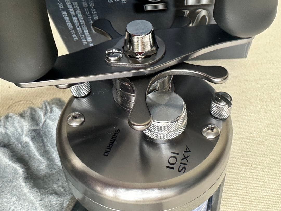 シマノ　AXIS 101