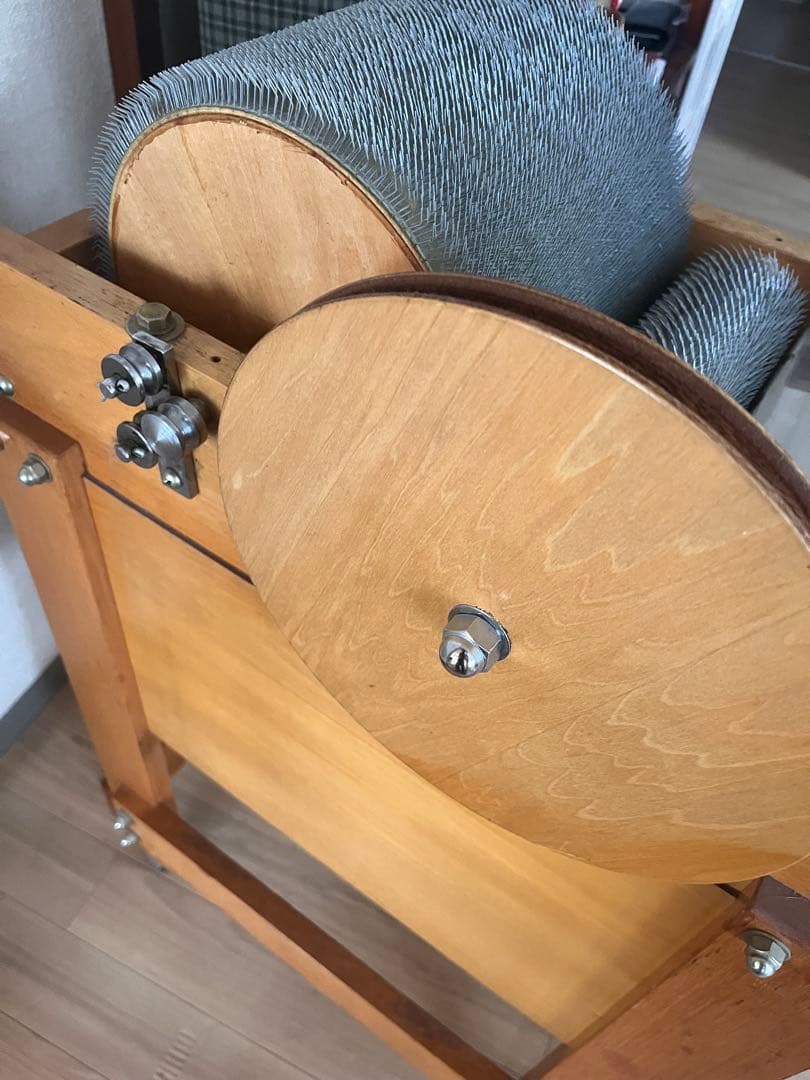 電動ドラムカーダー　（東京手織り）