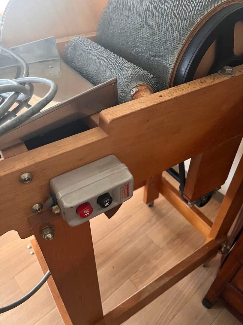 電動ドラムカーダー　（東京手織り）