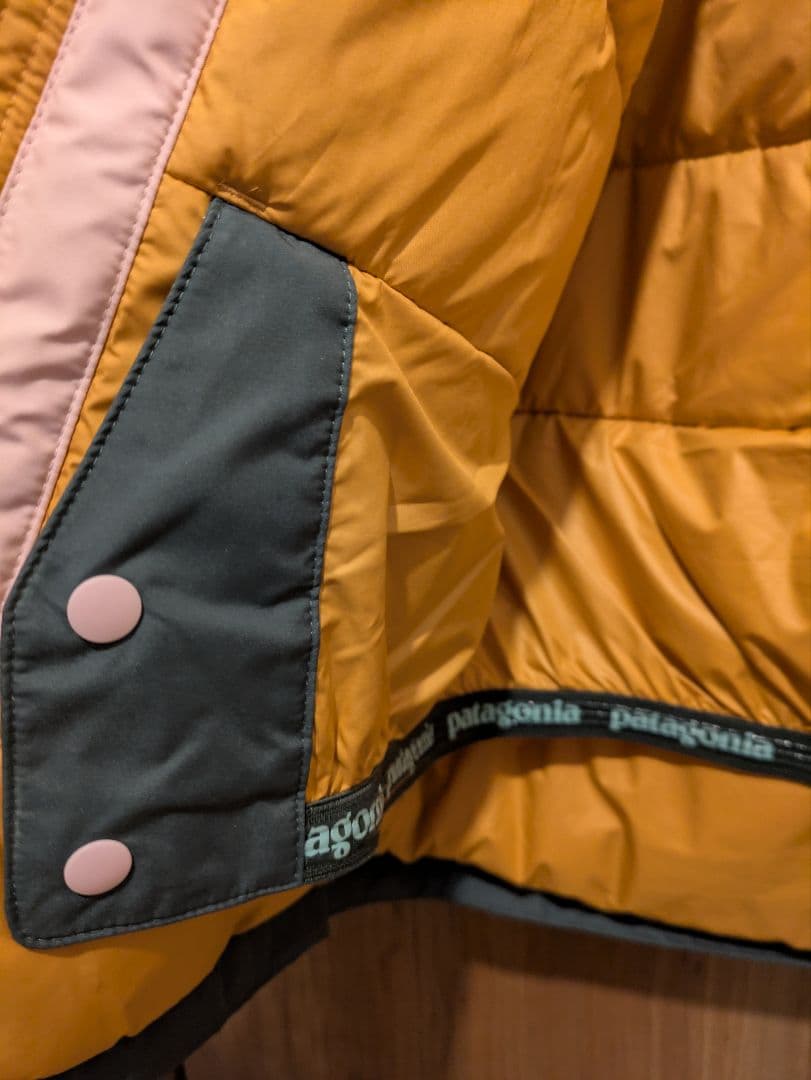 Patagonia　キッズ　パウダータウンジャケット　Lサイズ