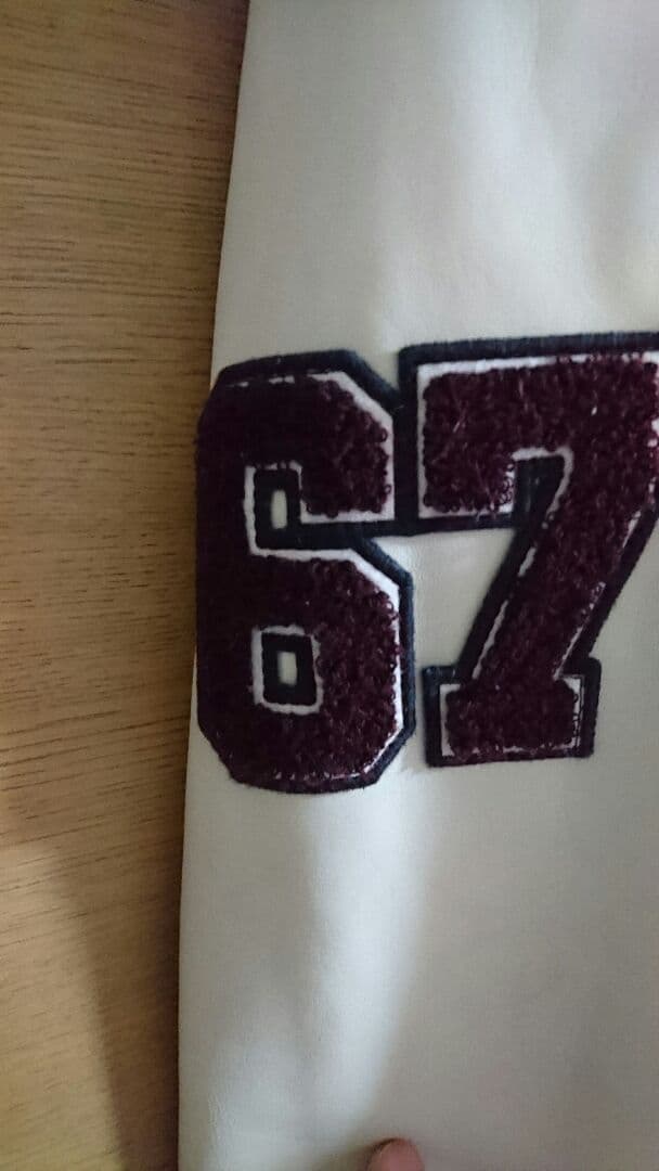 スタジャン ポロジーンズ