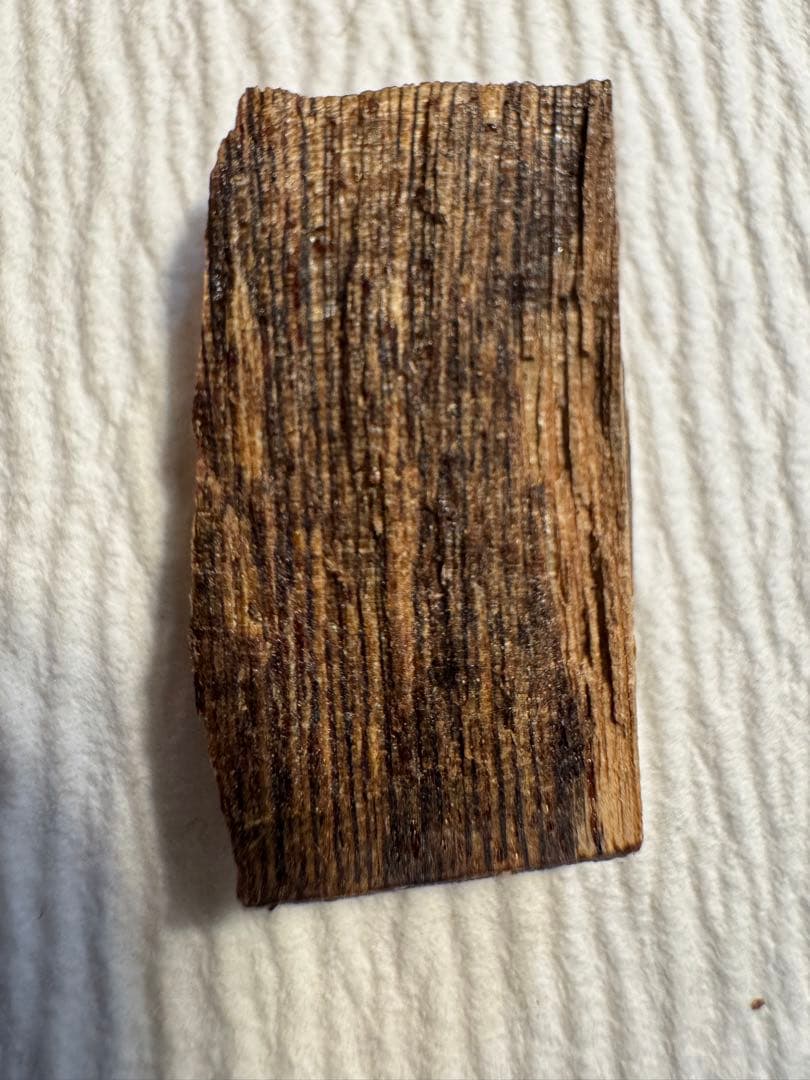 香木 伽羅 「菊清水」2.1g箱入り