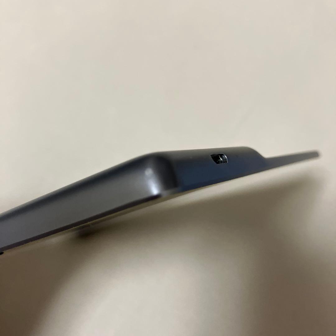 【美品】Kindle Oasis 第10世代 8GB wifi 広告なし