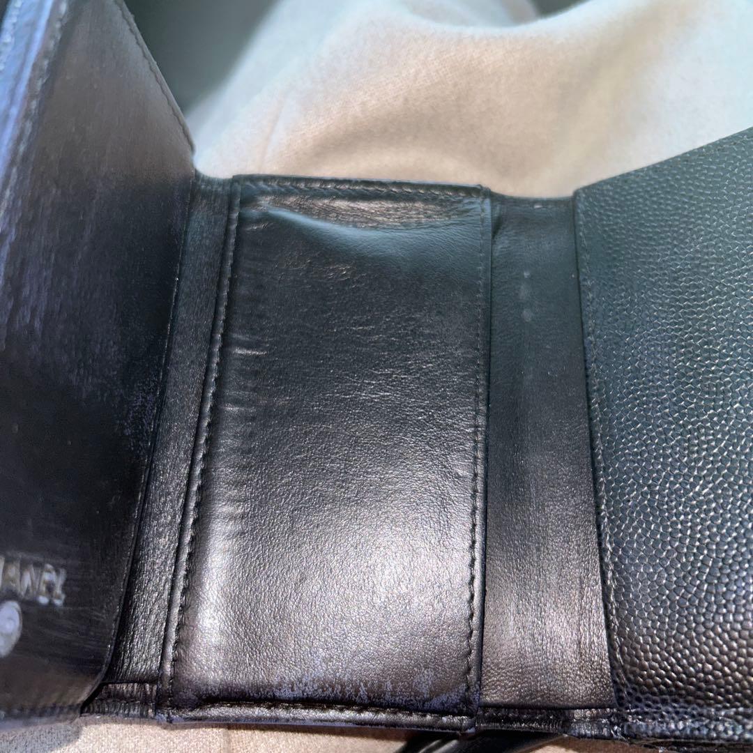 CHANEL キャビアスキン　ミニ財布