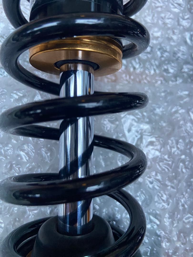 シグナスX KN企画減衰調整式サスペンション