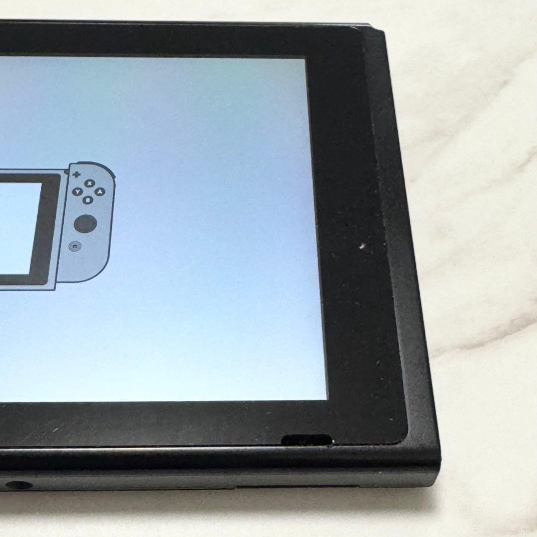 2017年度　Nintendo Switch ニンテンドー　スイッチ　本体のみ