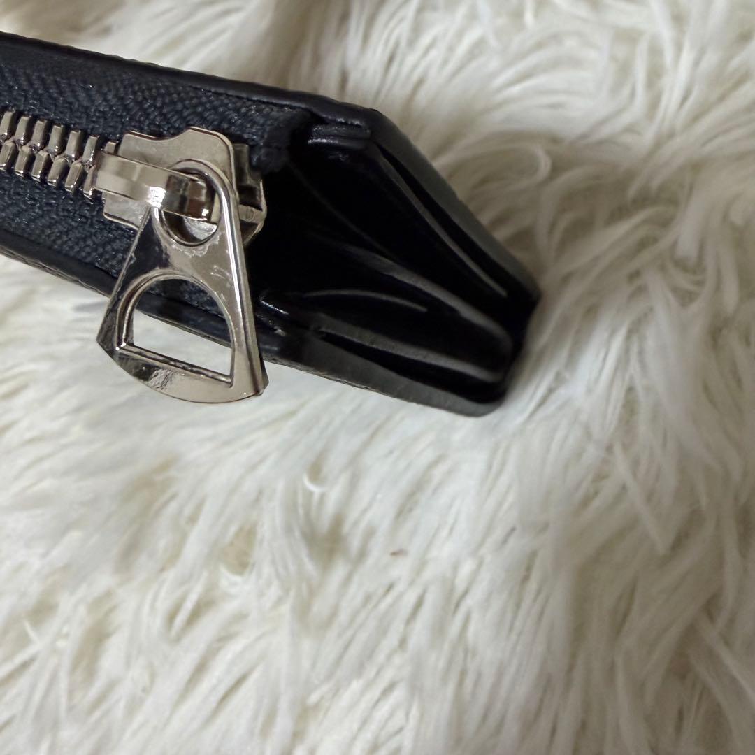 ITTI イッチ　CRISTY VERY COMPACT WLT レザー　黒