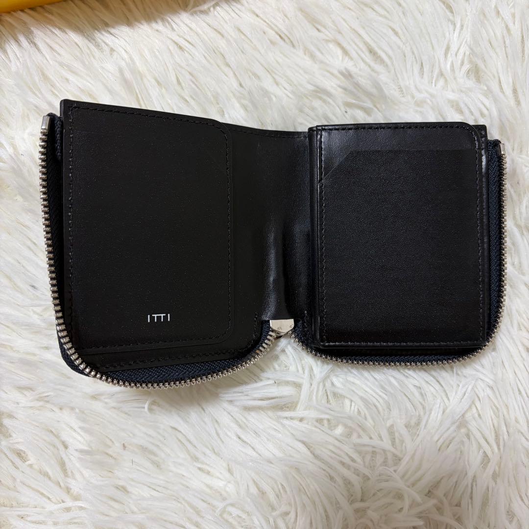 ITTI イッチ　CRISTY VERY COMPACT WLT レザー　黒