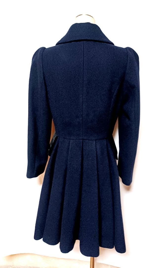 ヴィヴィアンウエストウッド　大人可愛いラブ襟コートサイズ3