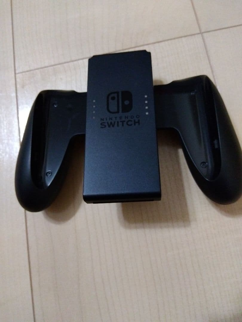 【匿名配送】 任天堂スイッチ 中古