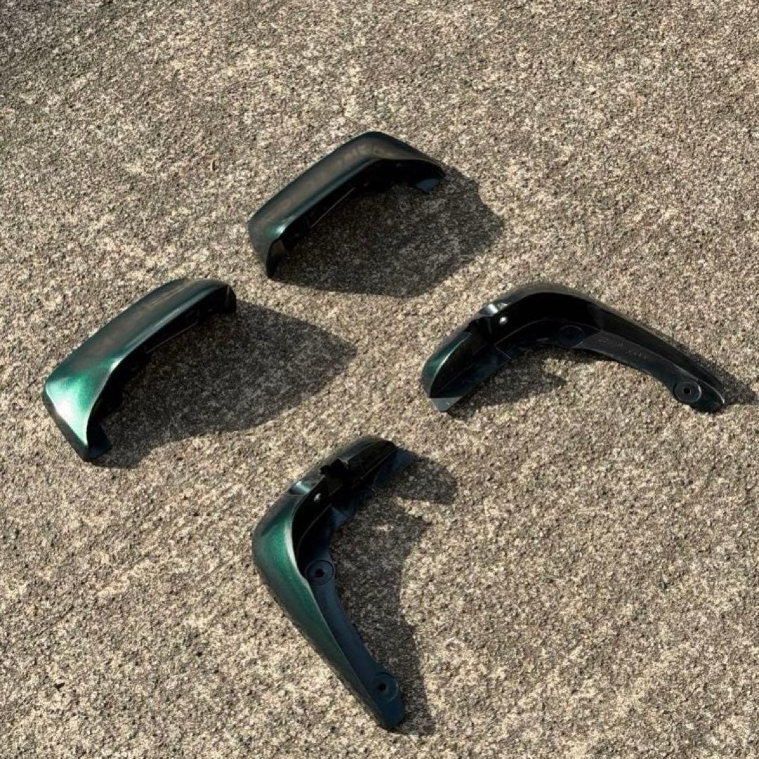 ■L700S_純正オプション_マッドガード_グリーン_前後_泥よけ_ミラジーノ