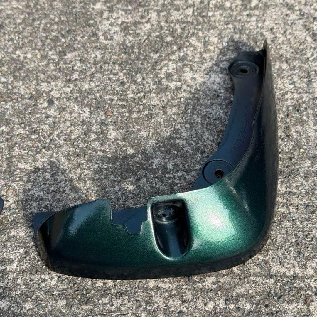 ■L700S_純正オプション_マッドガード_グリーン_前後_泥よけ_ミラジーノ