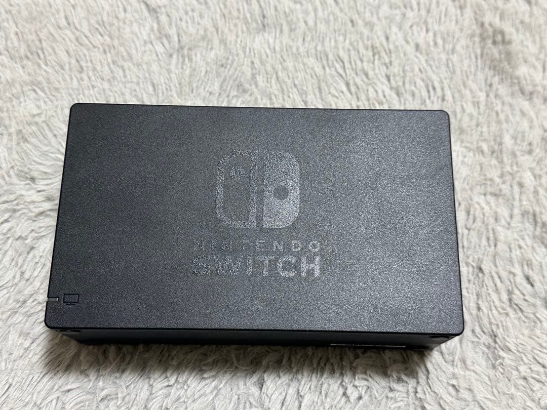 Nintendo Switch 本体 美品 ケース付　ネオンレッド/ネオンブルー