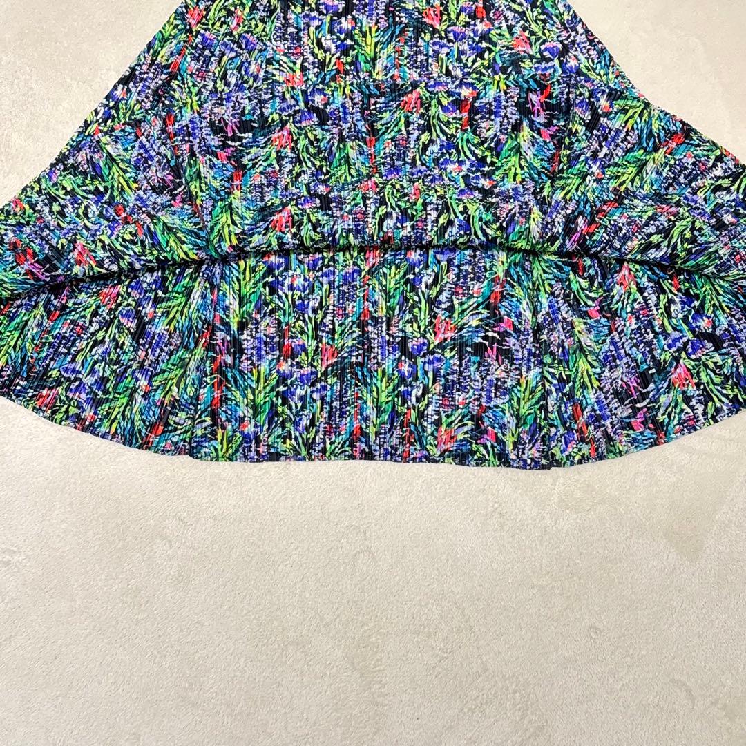極美品✨PLEATS PLEASE 花柄　ワンピース　フレア　プリーツ　XL