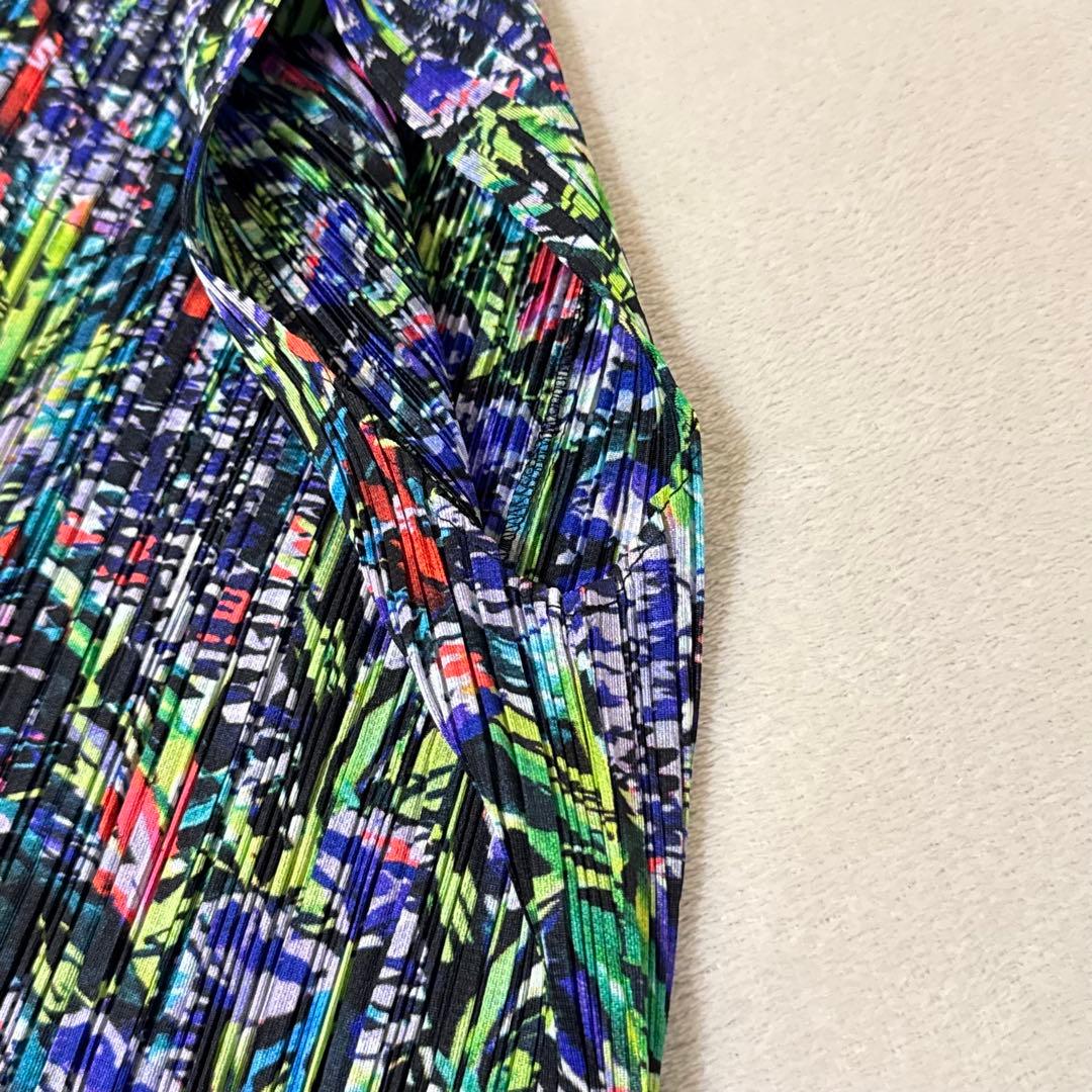 極美品✨PLEATS PLEASE 花柄　ワンピース　フレア　プリーツ　XL