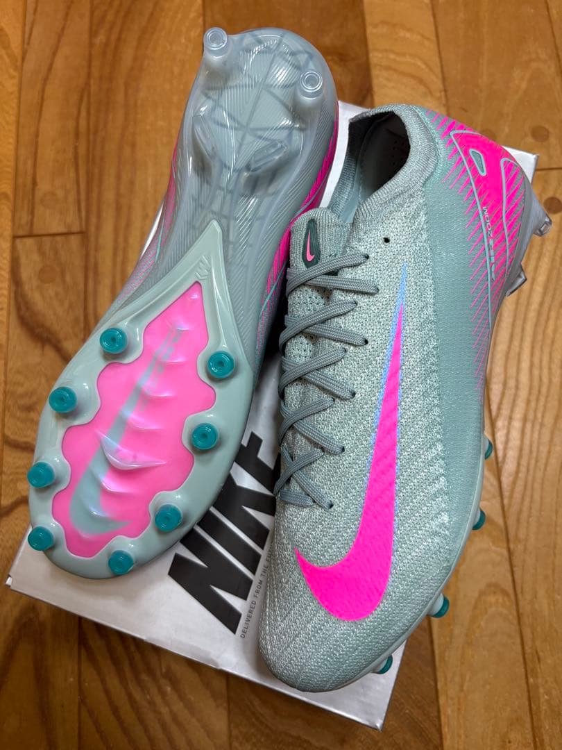 新品　特価　ナイキ　マーキュリアル ヴェイパー 16 エリート AG 25.5