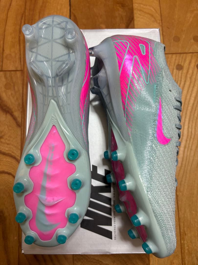 新品　特価　ナイキ　マーキュリアル ヴェイパー 16 エリート AG 25.5