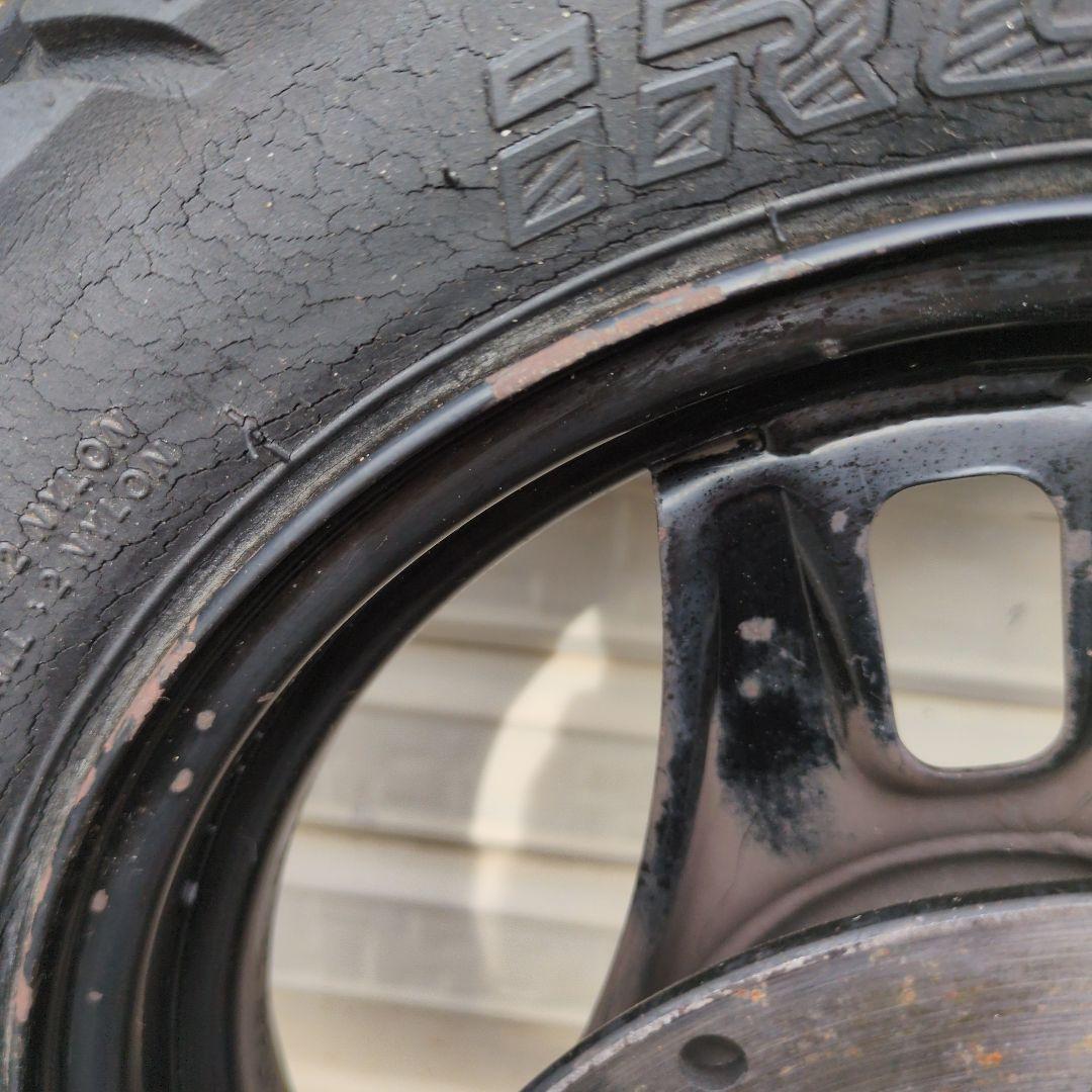 アドレスv125用ブラックホイール TRIAXタイヤ付き