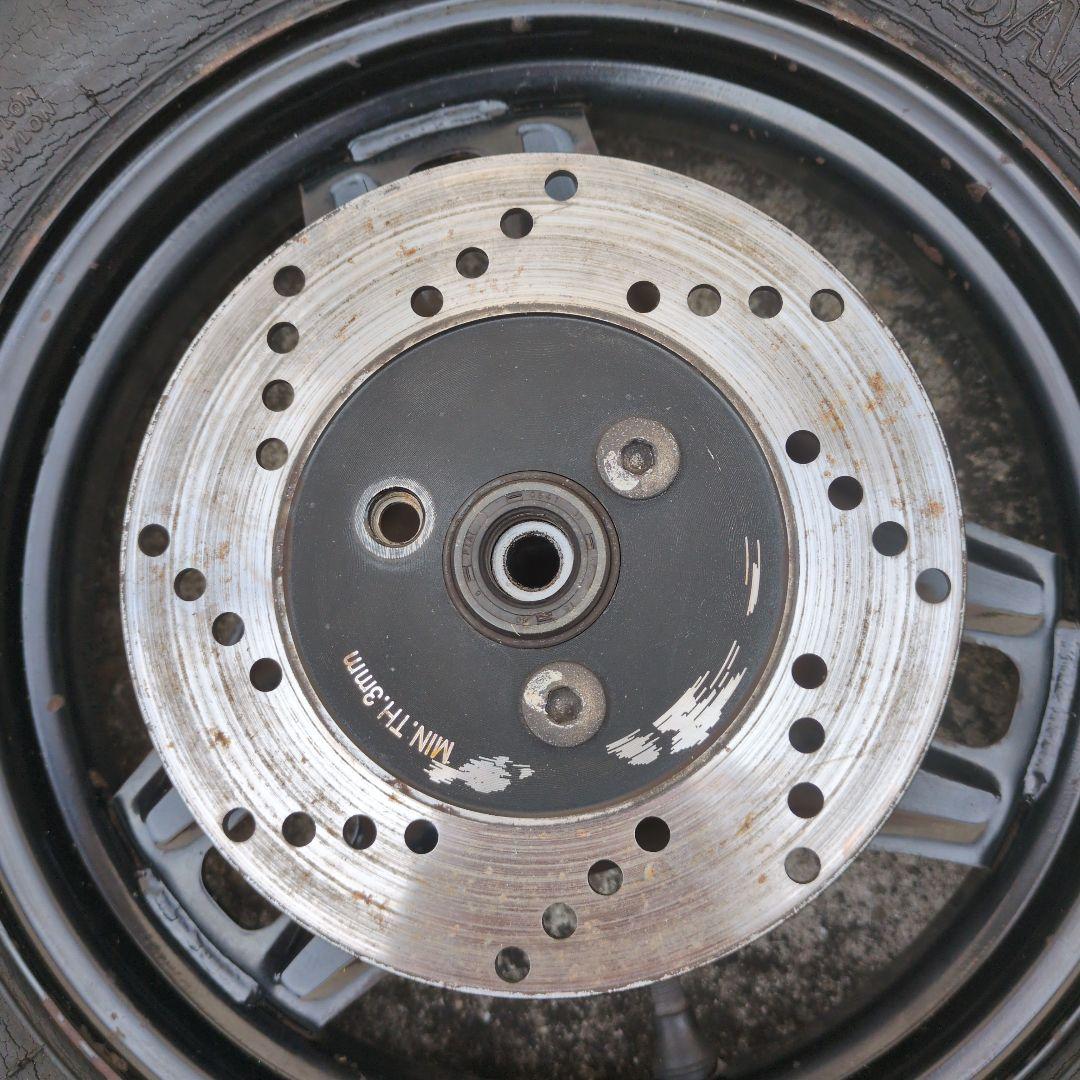 アドレスv125用ブラックホイール TRIAXタイヤ付き