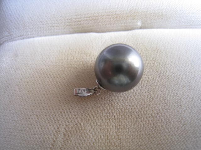 ☆綺麗！照り天然黒蝶真珠11.0mm pt900ペンダント★新品同様！
