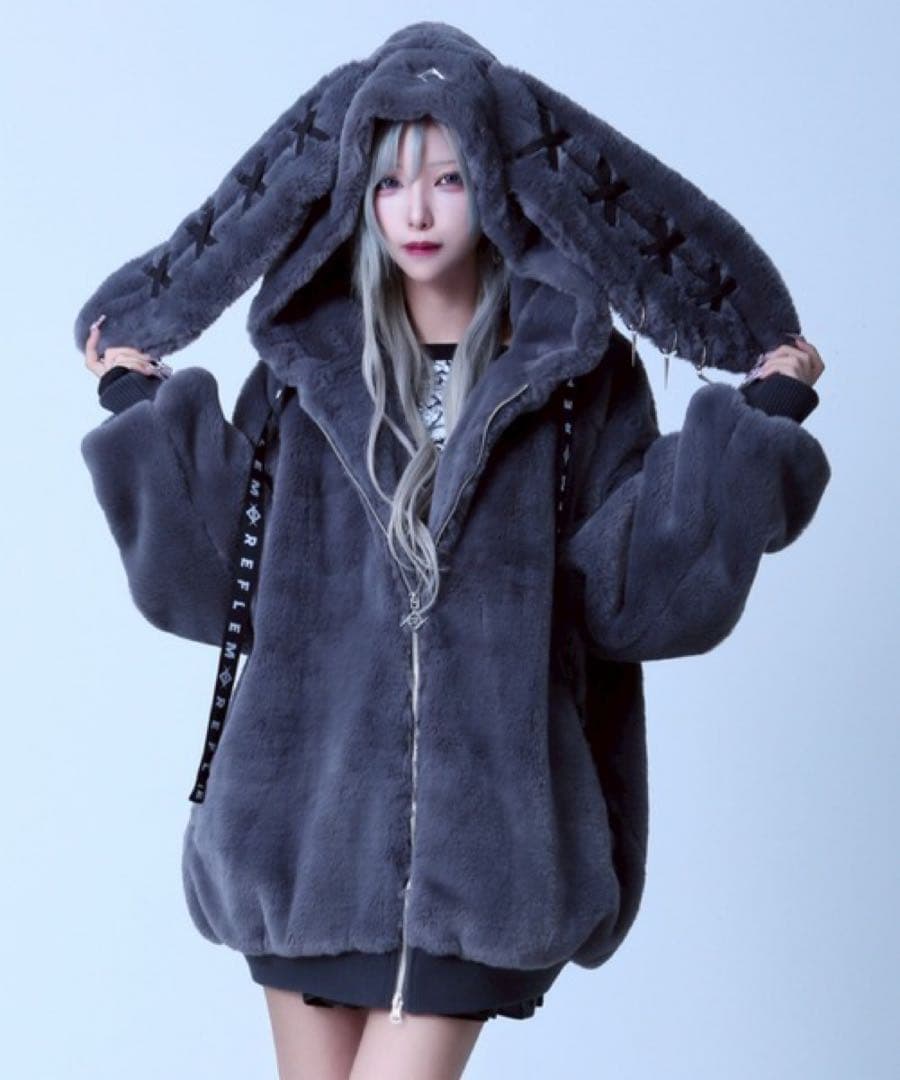 新品未使用未開封REFLEMうさ耳BIGファーブルゾン