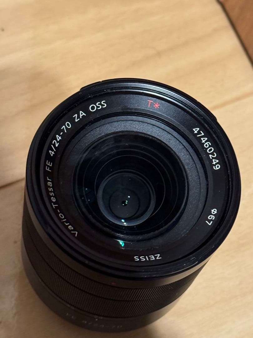 M*e様 ZEISS Vario-Tessar FE 24-70 F4 ZA O