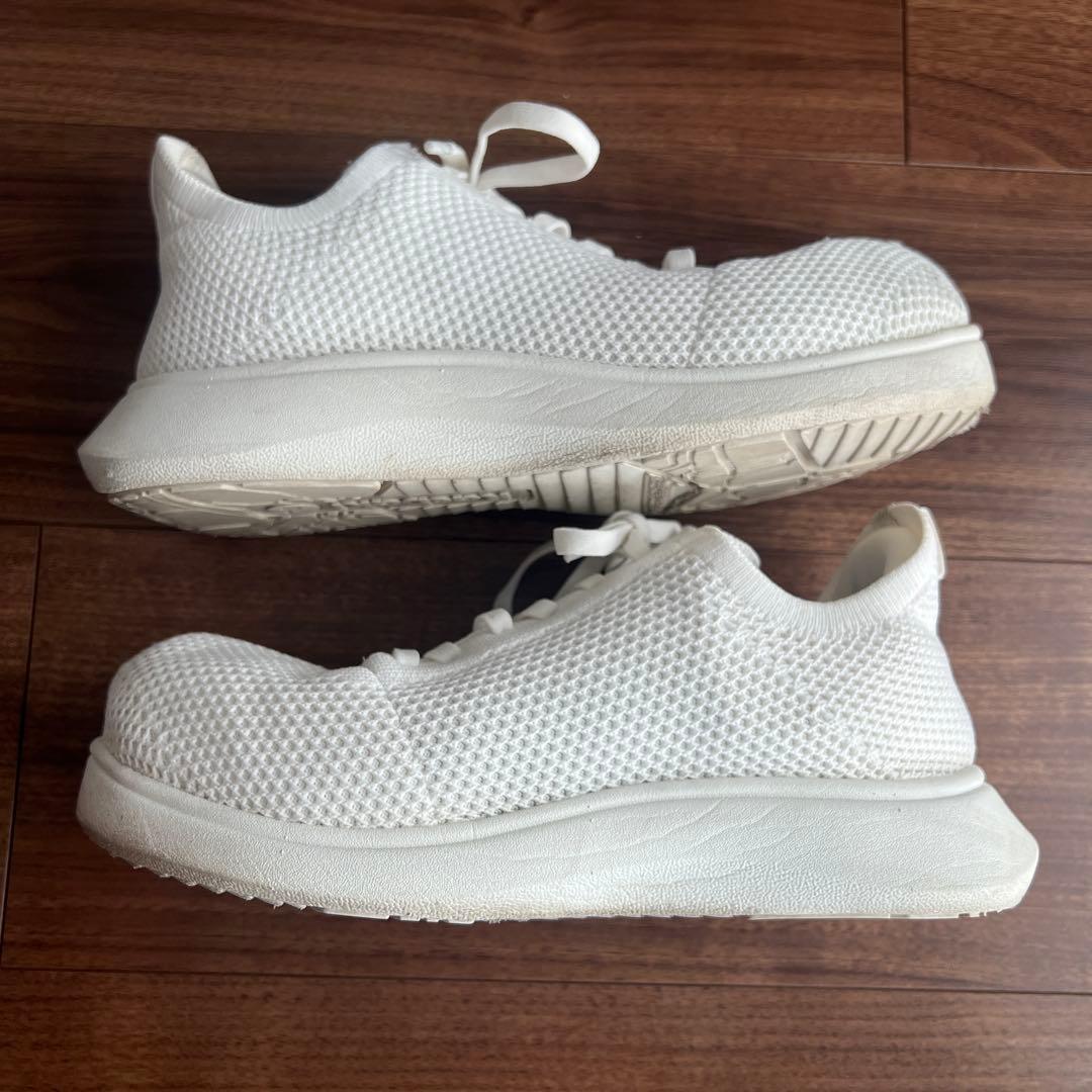 ラクバキ　ソフトスニーカー　ホワイト　L 23.5cmから24cm