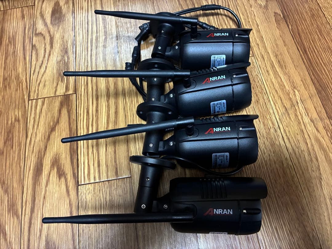 ANRAN 15インチモニター無線WiFi防犯カメラキット 4台セット