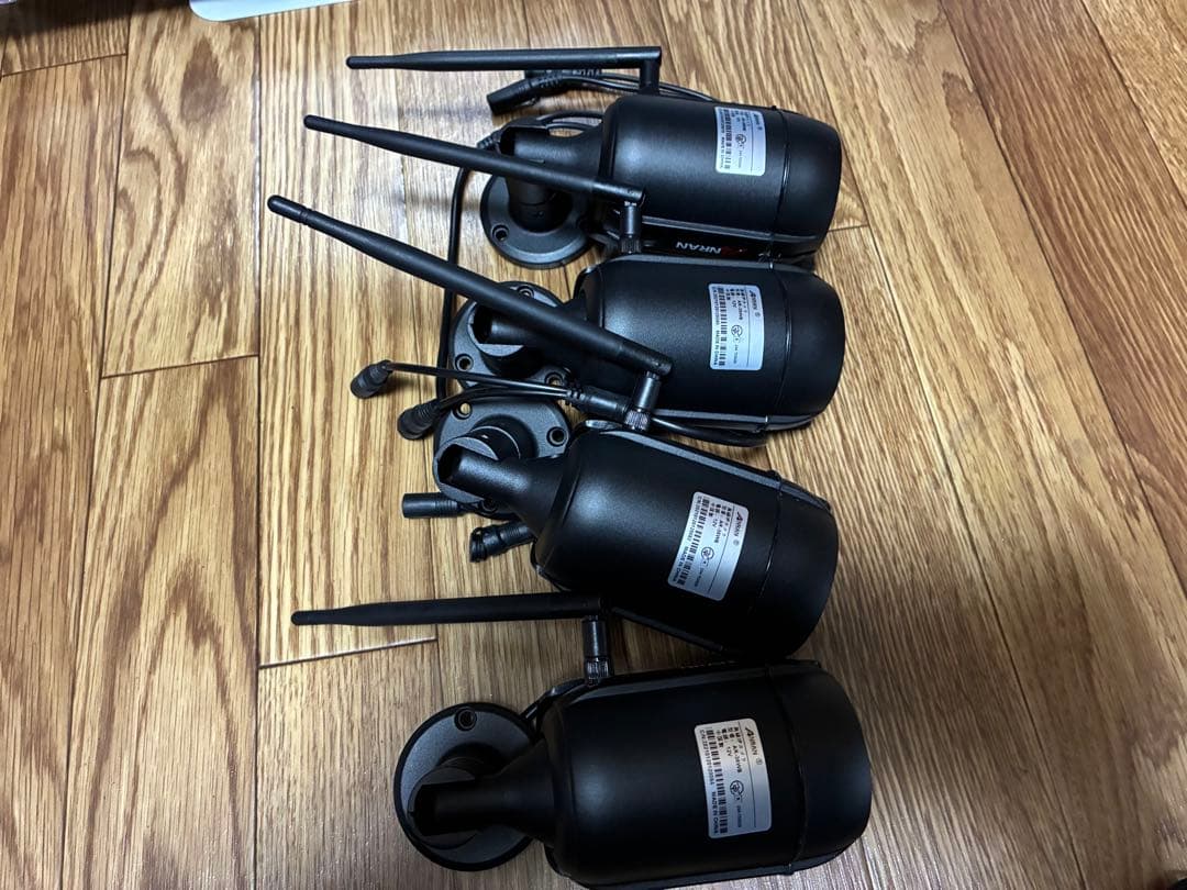 ANRAN 15インチモニター無線WiFi防犯カメラキット 4台セット