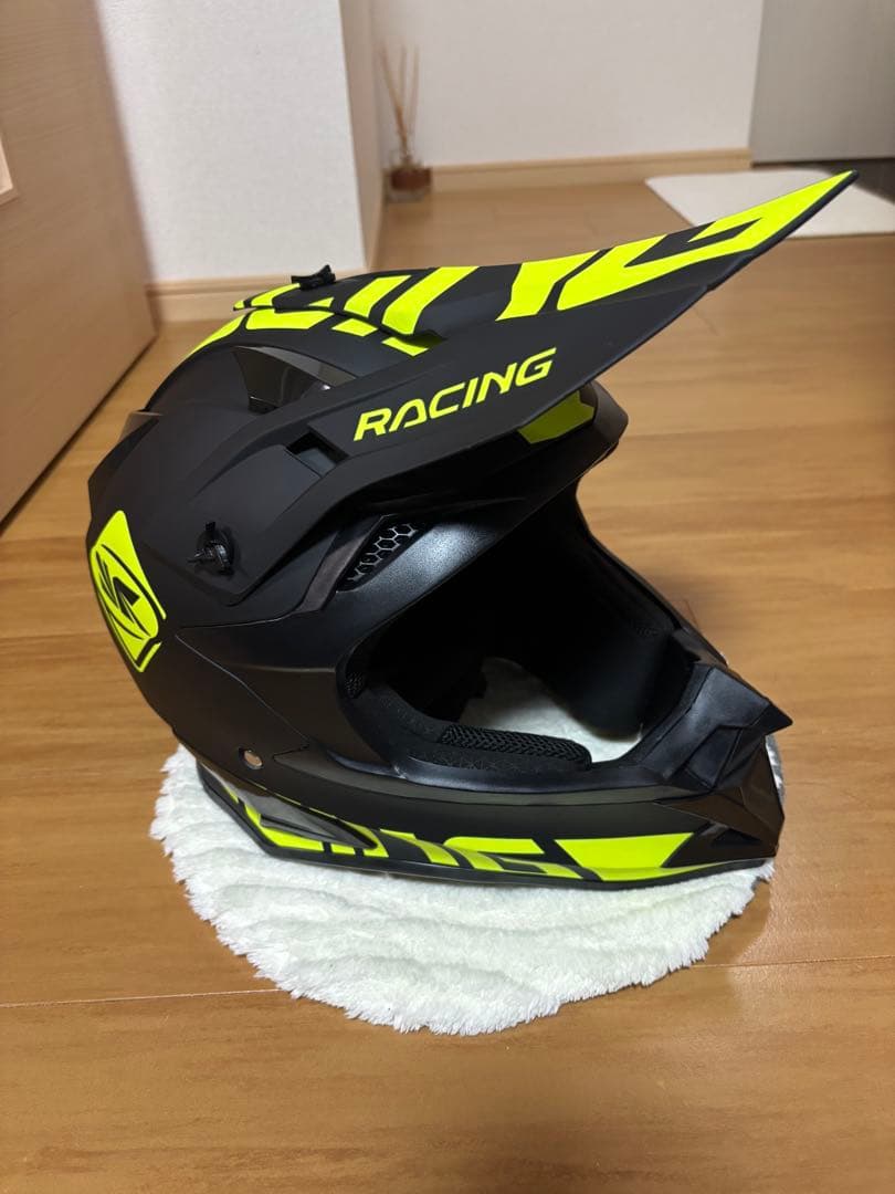 ATV オフロードヘルメット　新品・未使用　即日発送可