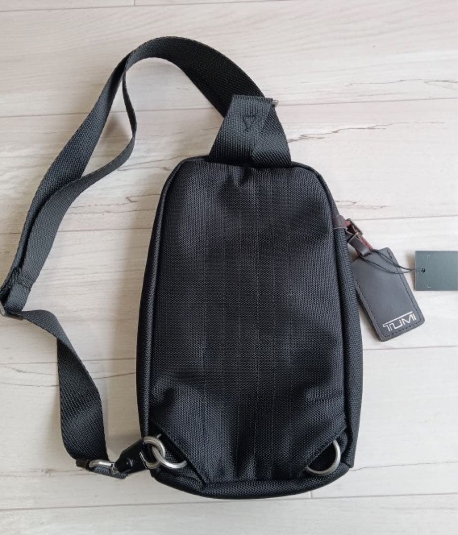 TUMI ショルダーバッグ ブラック