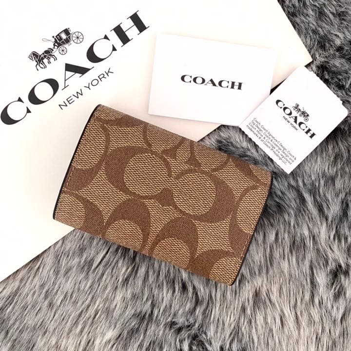 新品　正規品☆COACH(コーチ)メンズ カーキ シグネチャー キーケース