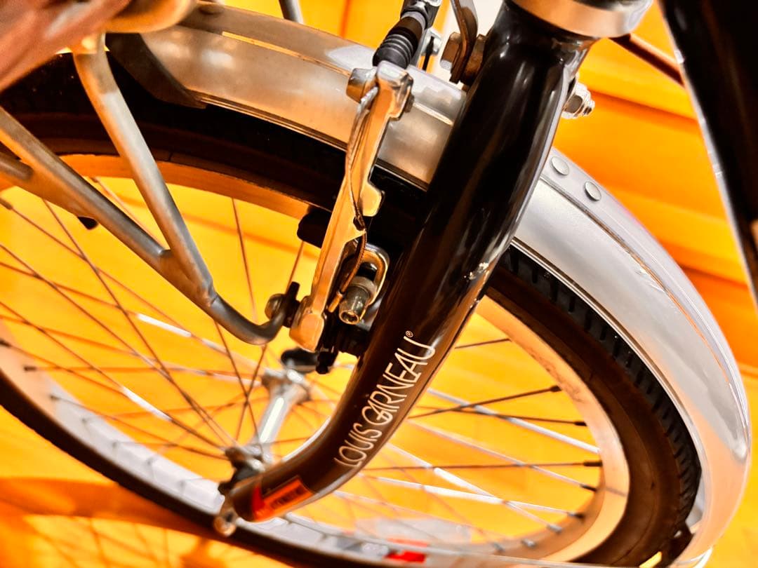 【兵庫県東部手渡し】ルイガノ　LOUIS GARNEAU J22 ネイビー