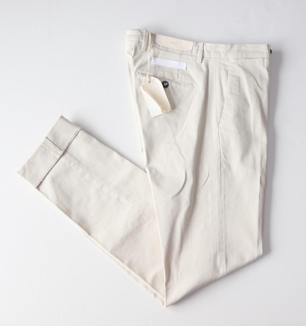 新品タグ付き【ブリリア 1949】秋冬 ERCOLANO テーパードパンツ 46