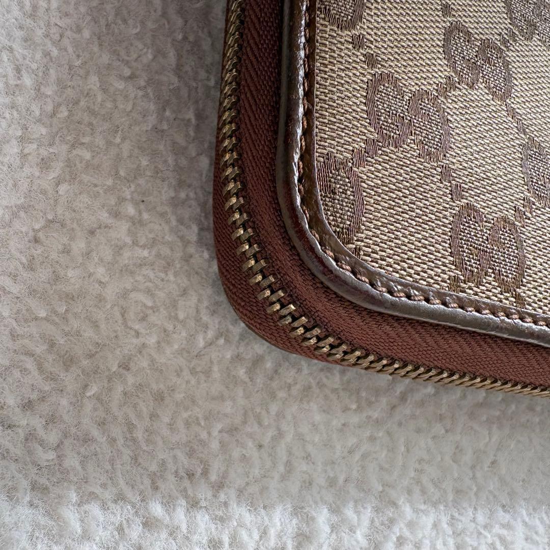『ひき』GUCCI GGキャンパス ラウンド 長財布