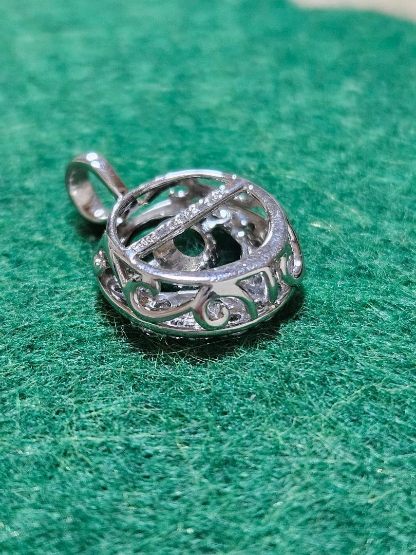 pt900 ダンシングペンダントトップ　ダイヤ無し