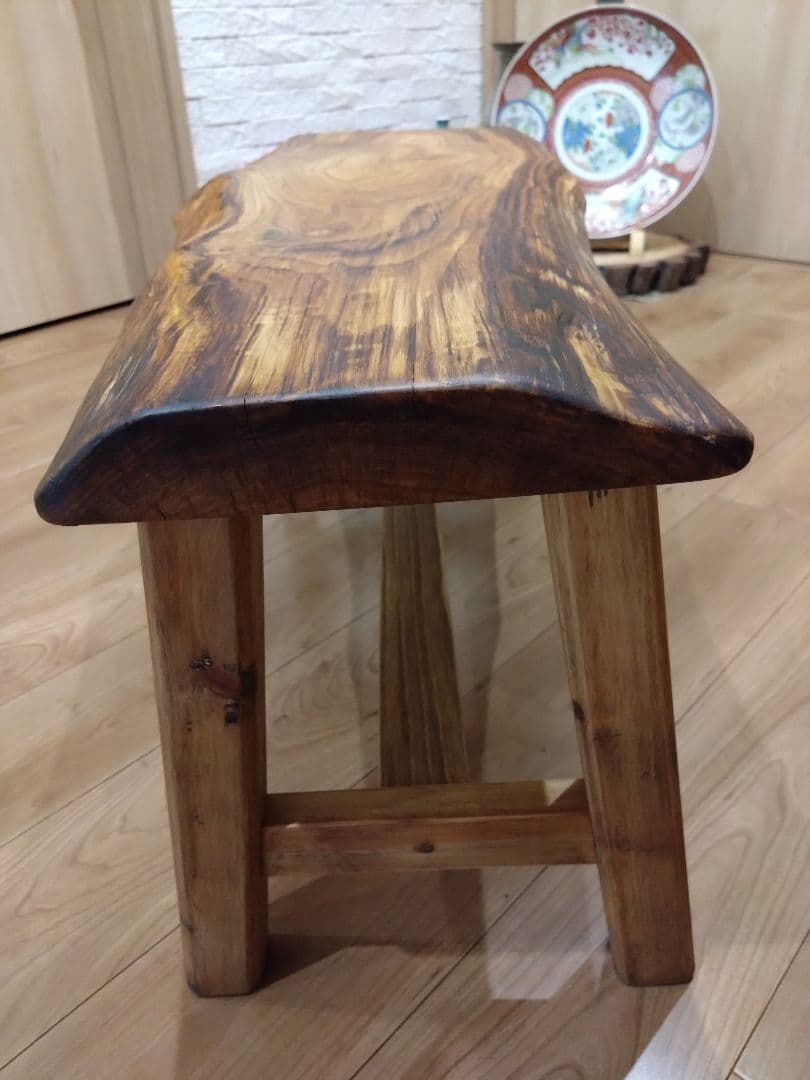 栗のベンチ78　しょうちゃん❕いい栗の耳付き一枚板で杢目が綺麗ですよ