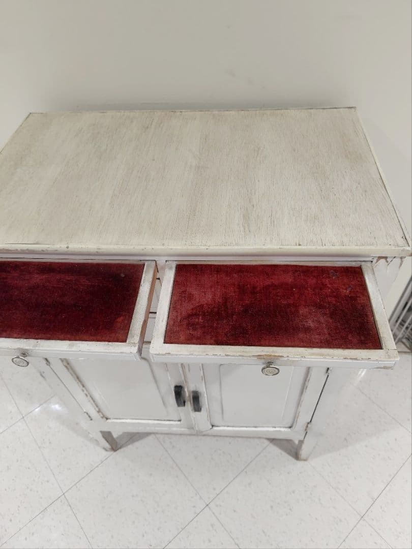 アンティーク キャビネット ケビント