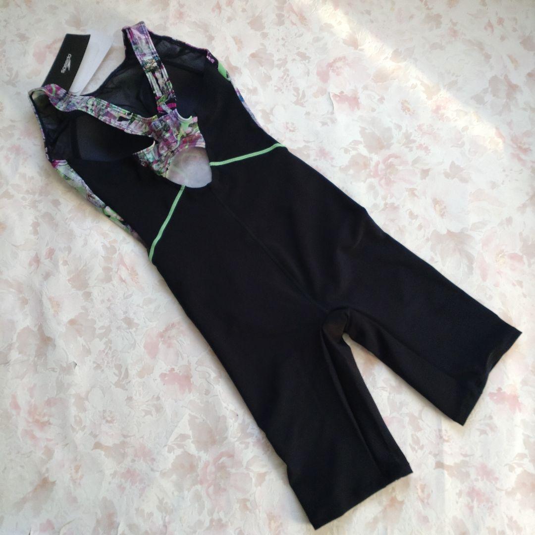 なっちゃん様ご予約 L 新品 speedo 2着 UltraStrech