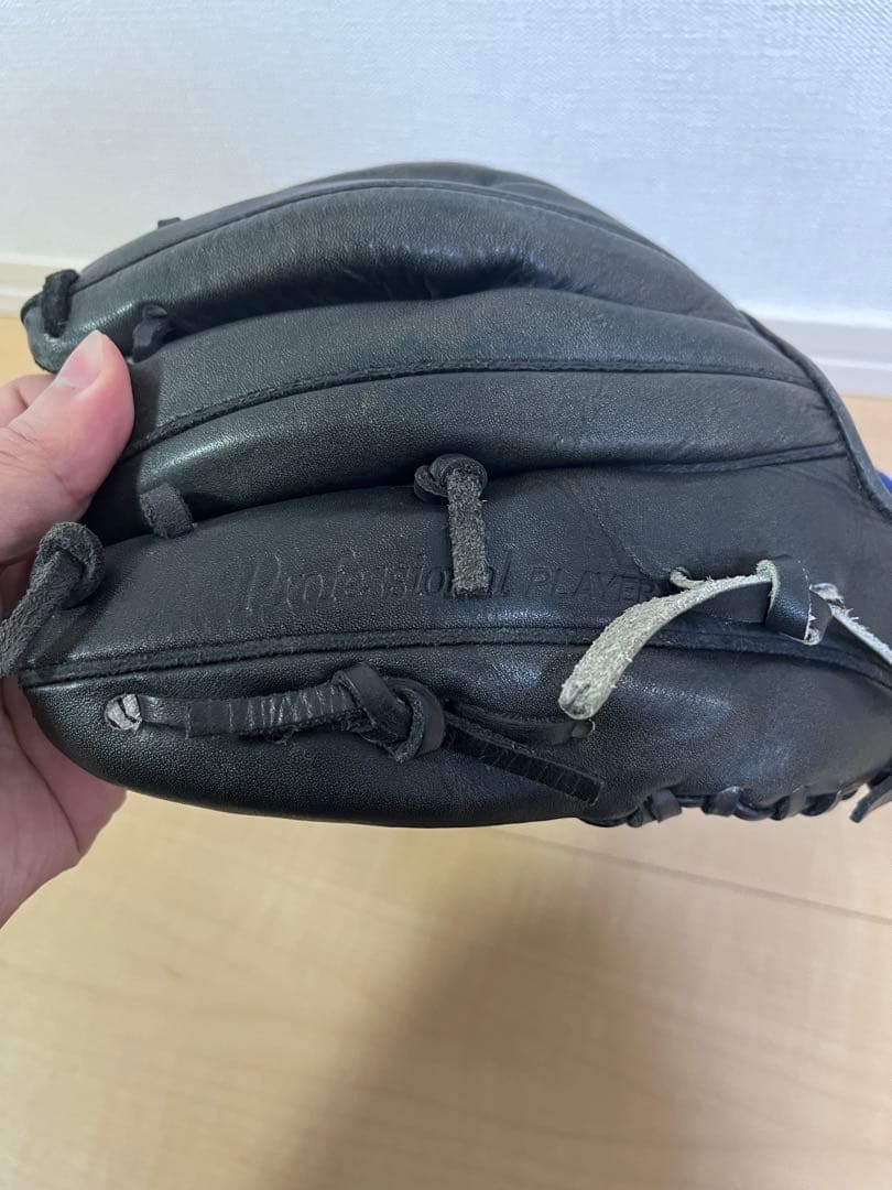 と*こ様 激レア廃盤モデル！Slugger KSG-L5S 黒色グローブ　辻発彦