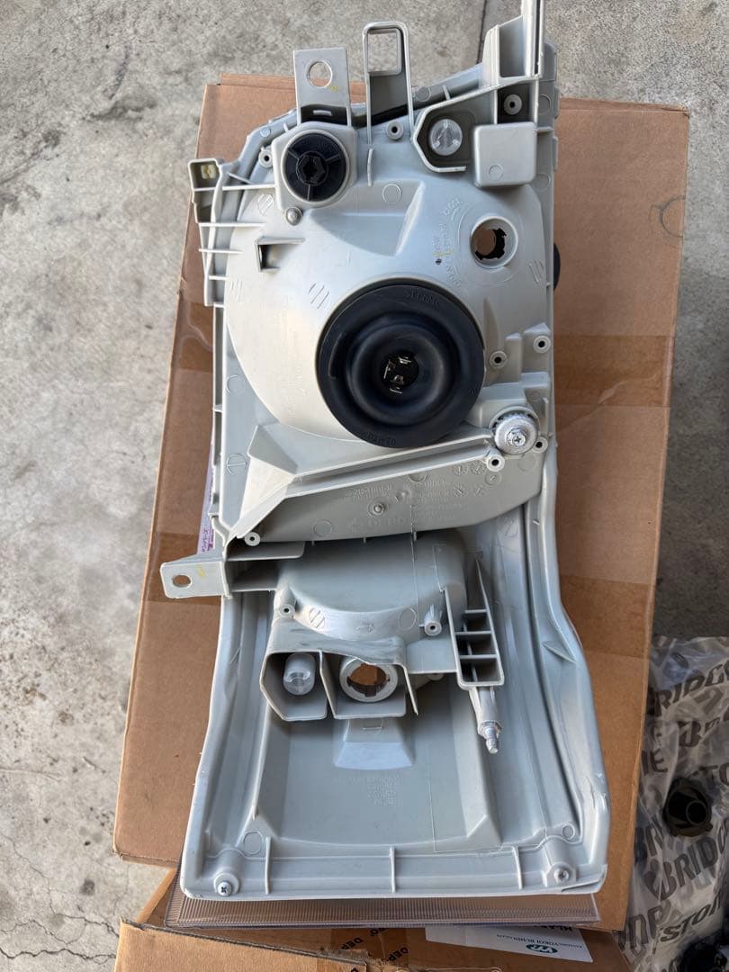 DEPO正規品 トヨタ ハイエース 200系 1型 2型 純正タイプ