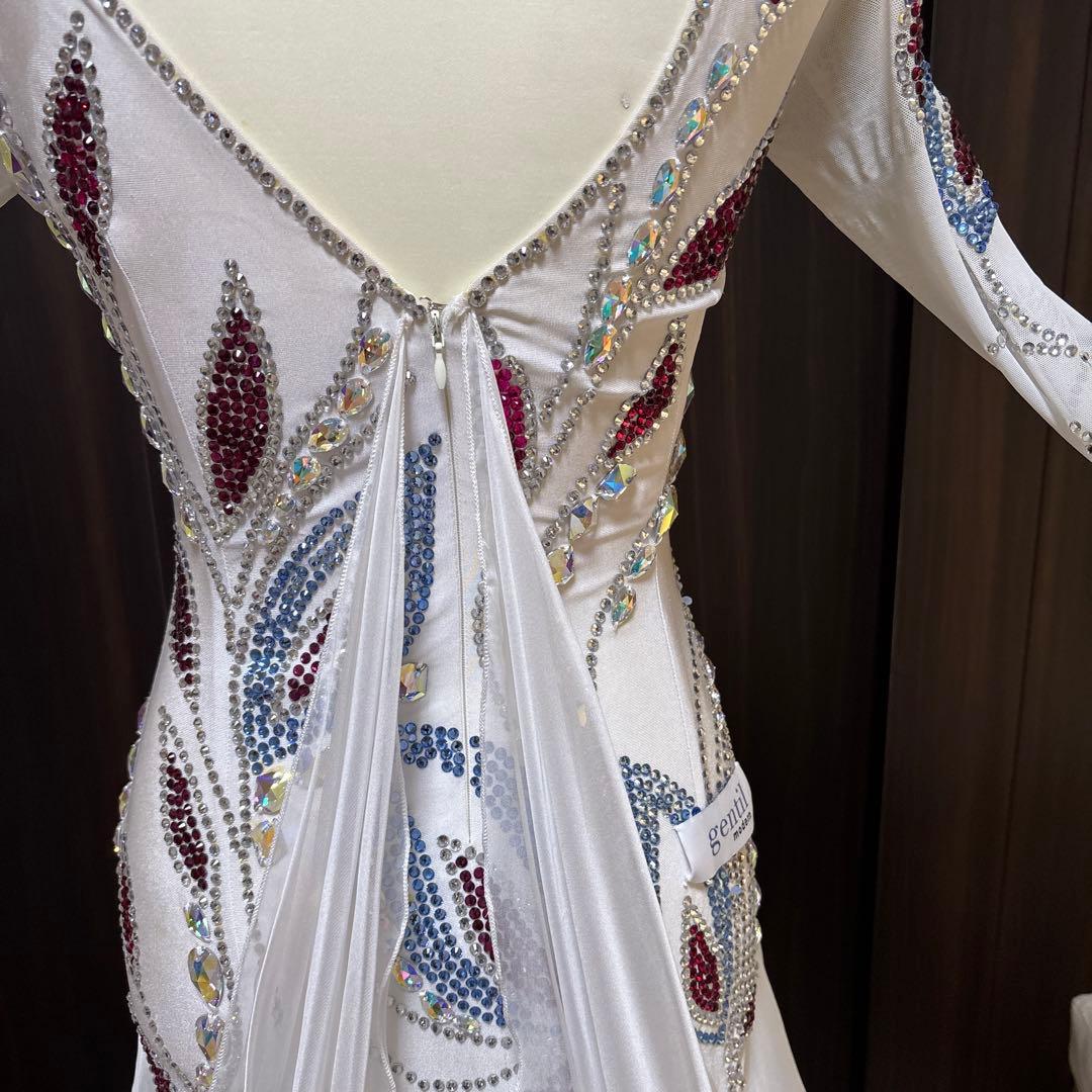 社交ダンス　白　ドレス　競技会　パーティー　トライアル　ジャンテイ