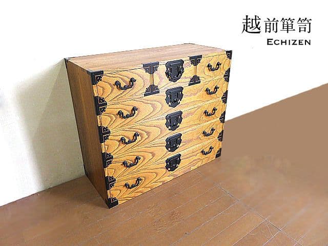 モデルルーム展示品　伝統工芸　越前箪笥　摺漆時代箪笥　　日本製　　整理タンス