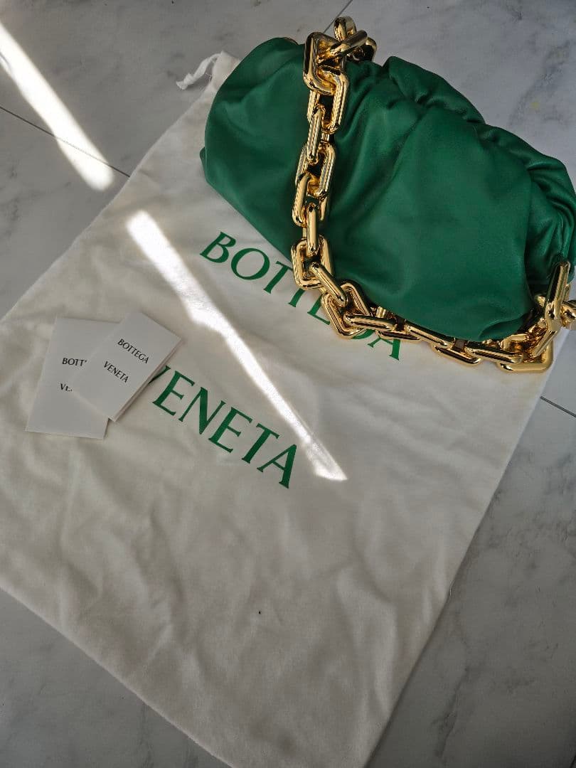 本日限定値下げ付属品完備bottega veneta チェーンバッグ　グリーン