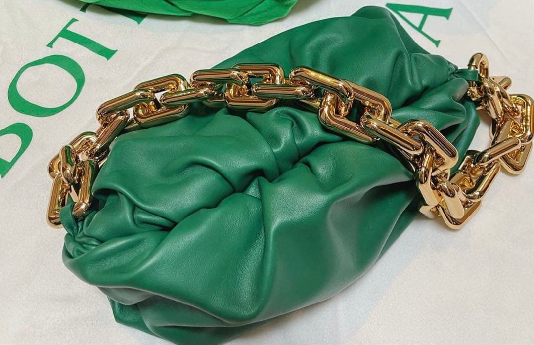 本日限定値下げ付属品完備bottega veneta チェーンバッグ　グリーン