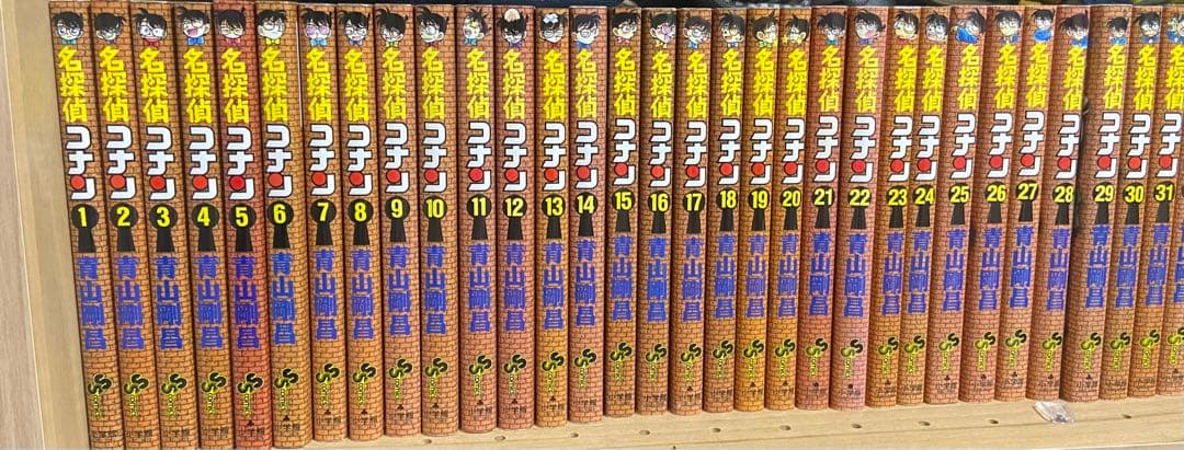 名探偵コナン1〜105巻全巻セット＋ゼロの日常1〜5巻＋紺青の拳＋迷宮の十字路